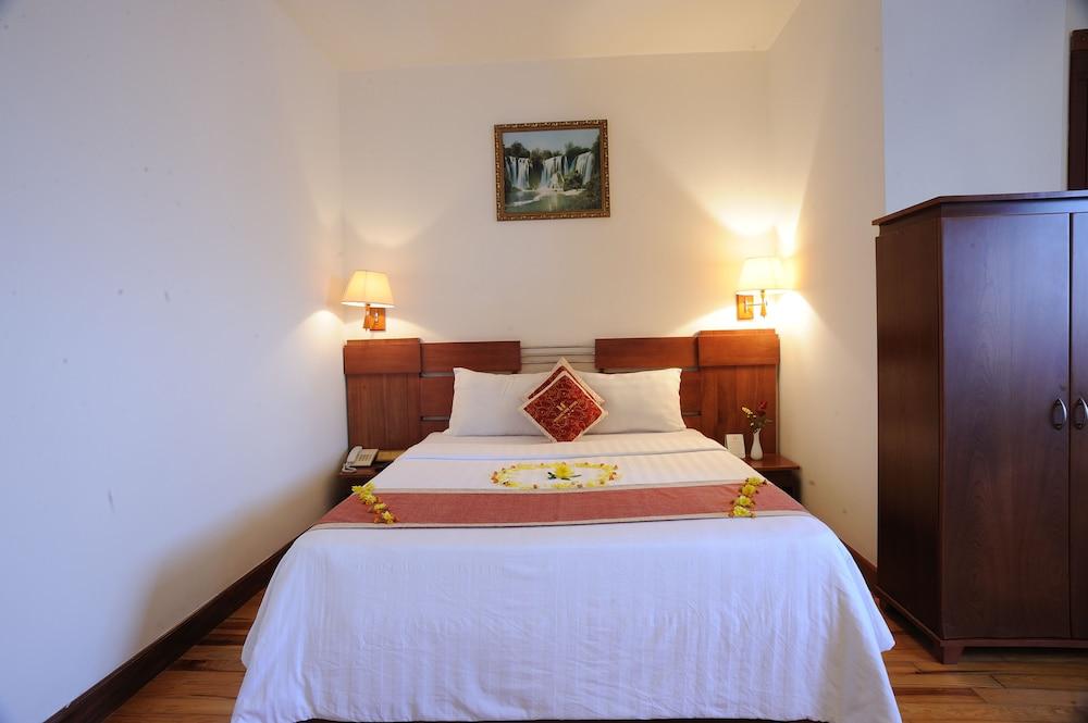Hoang Yen 2 Hotel Thu Dau Mot Buitenkant foto